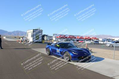 media/Nov-19-2022-Speed Ventures (Sat) [[eb5c8f9508]]/Around the Pits/Pre Grid Black/